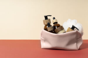 Melindungi Kosmetik dari Paparan Sinar Matahari Langsung